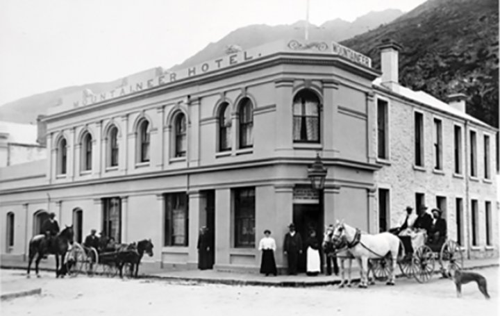 Murder in the Prince of Wales Hotel